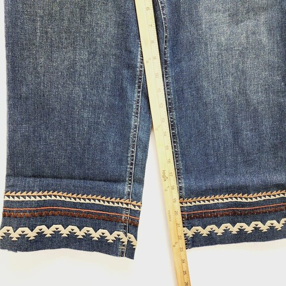 Guy Giuliana Embroidered cropped Ankle Leg Jeans Size 4 Dark Blue - Picture 6 of 15